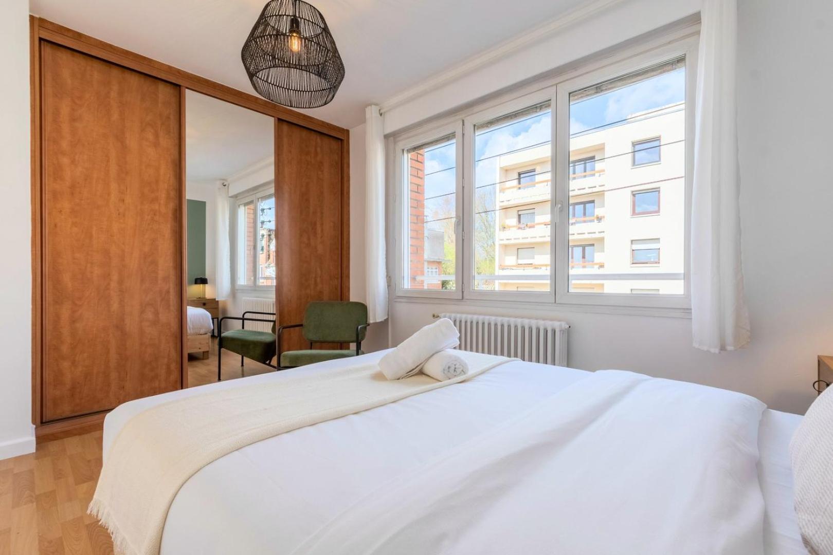 Functional 2 Bedroom Apartment Лилль Экстерьер фото